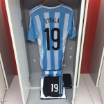 screen prima maglia dybala argentina ottobre 2015