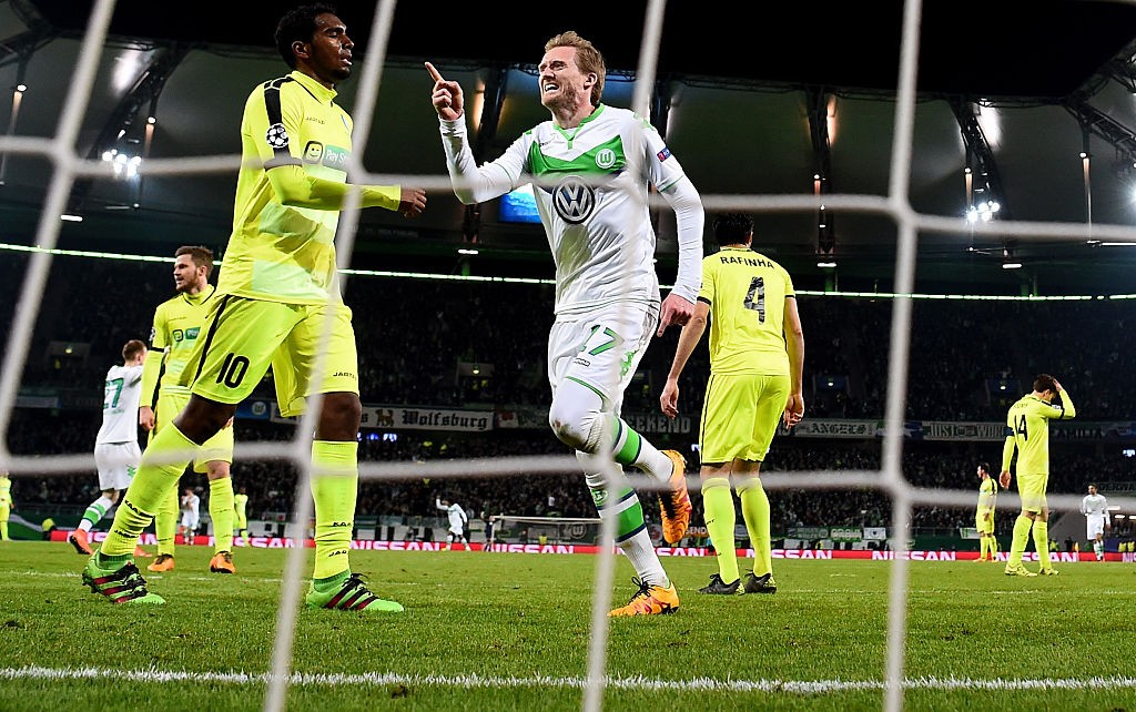 VfL Wolfsburg v KAA Gent - UEFA Champions League Round of 16: Second Leg