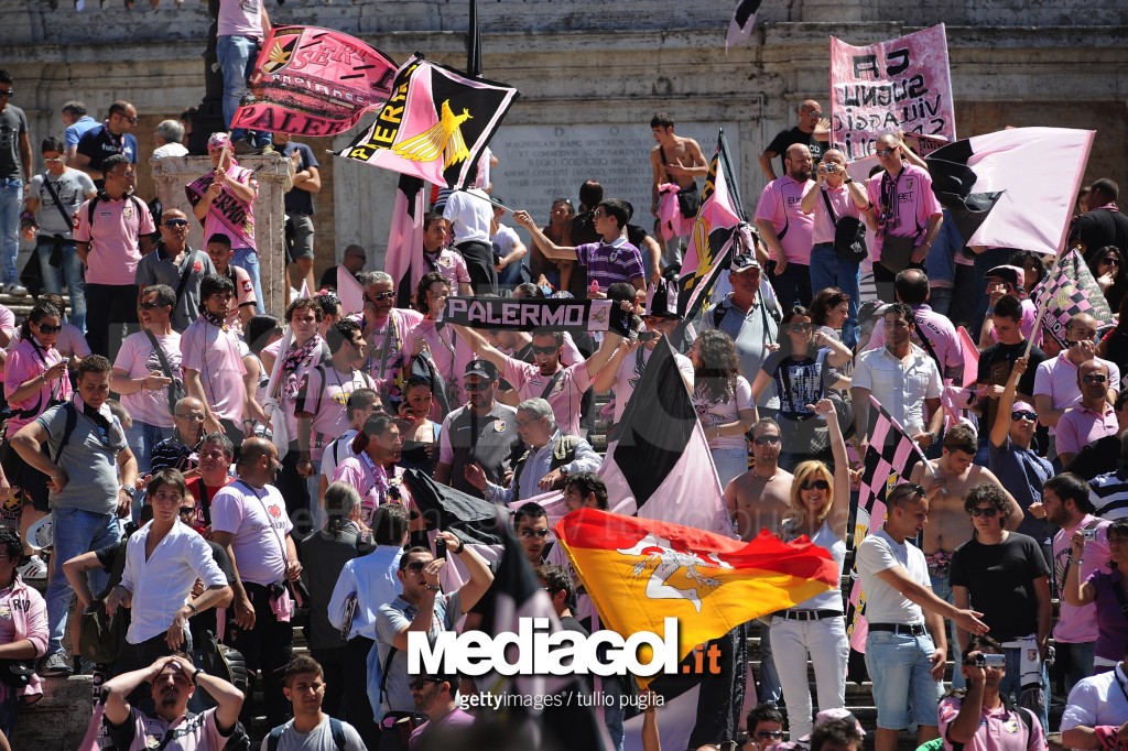 US Citta di Palermo Fans Gather In Piazza di Spagna
