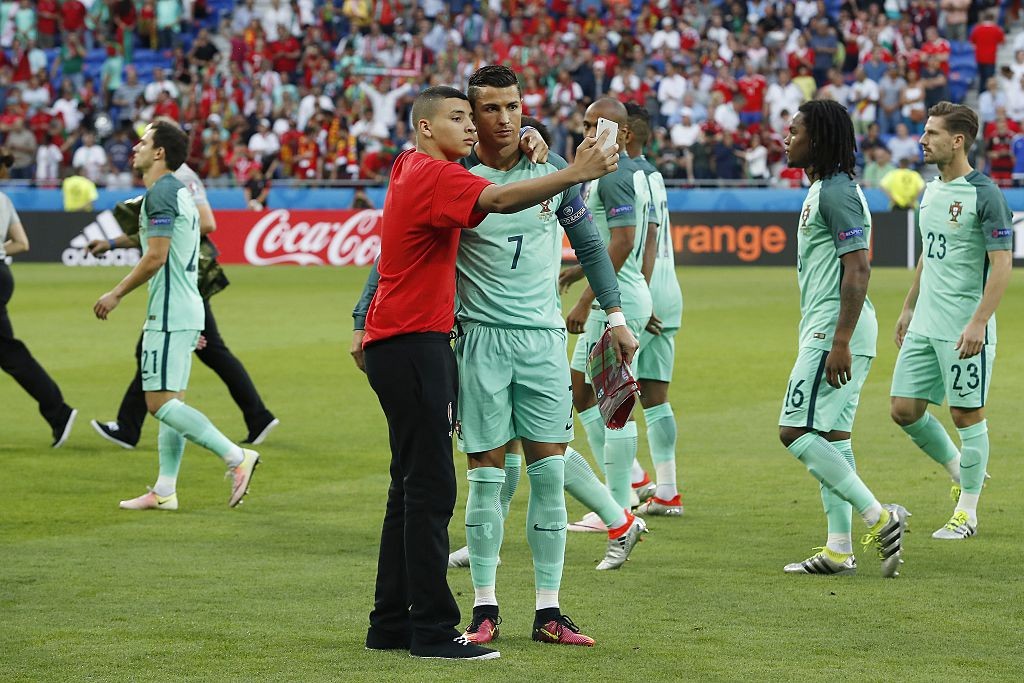 UEFA EURO 2016 semi-final - "Portugal v Wales"
