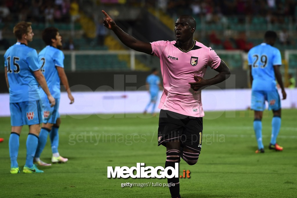 PALERMO, ITALY - AUGUST 06:  Carlos Embalo of Palermo celebrates after scoring the opening goal during the friendly match between US Citta' di Palermo and Olympique Marseille at Renzo Barbera Stadium on August 6, 2016 in Palermo, Italy.  (Photo by Tullio