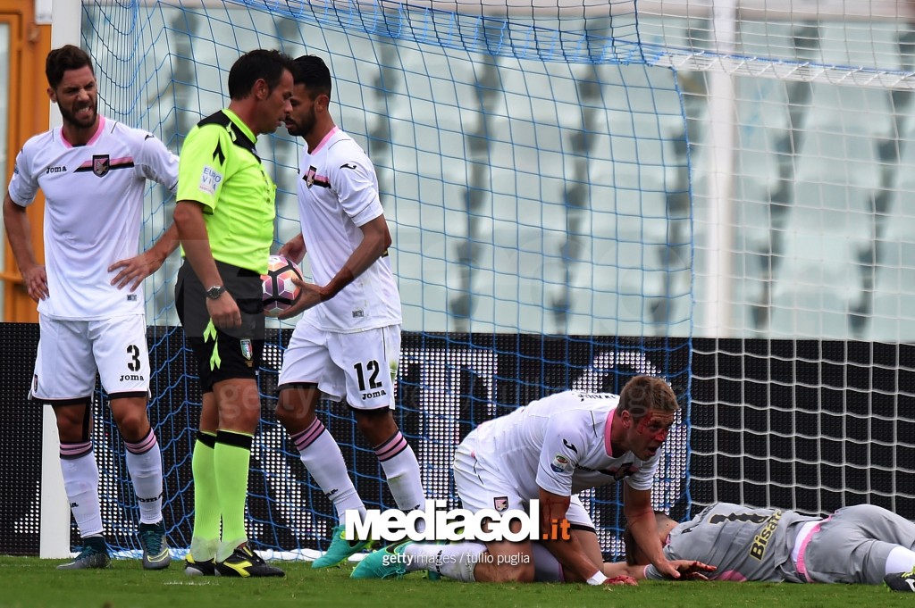 FC Crotone v US Citta di Palermo - Serie A