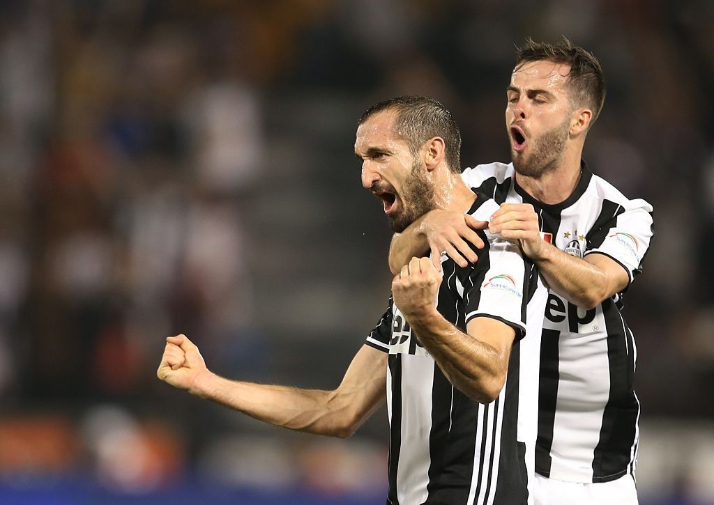 AC Milan v Juventus FC - 2016 Italian Super Cup