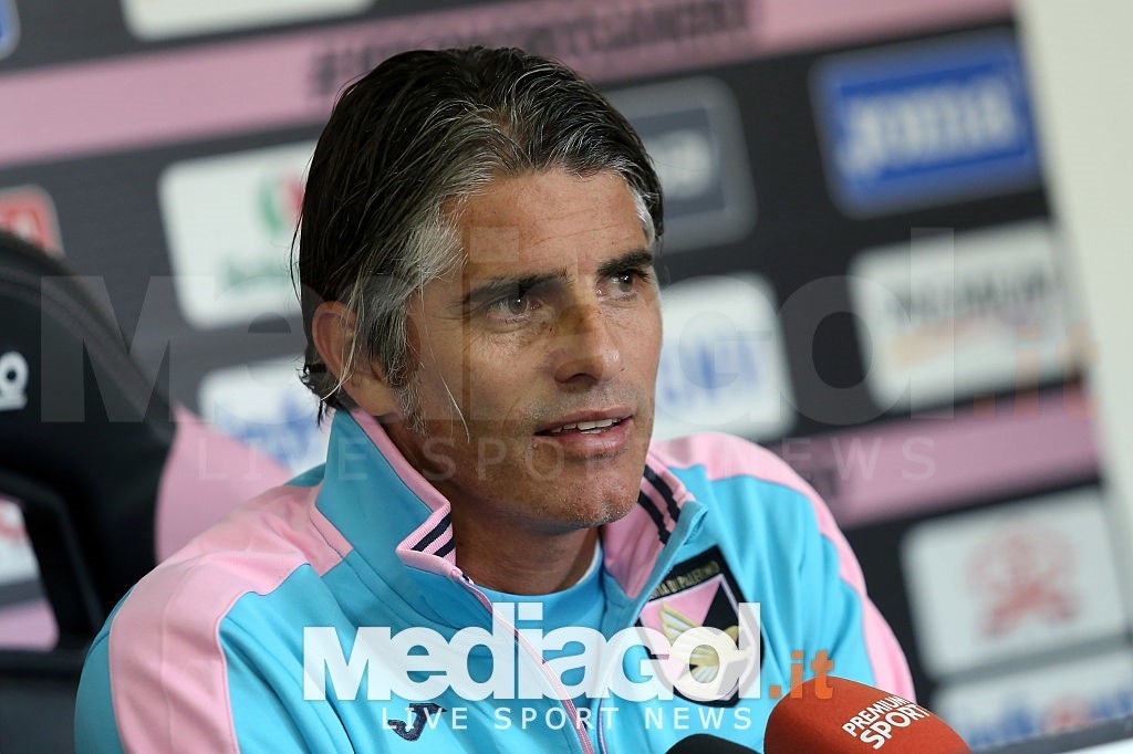 US Citta di Palermo Unveils New Coach Diego Lopez