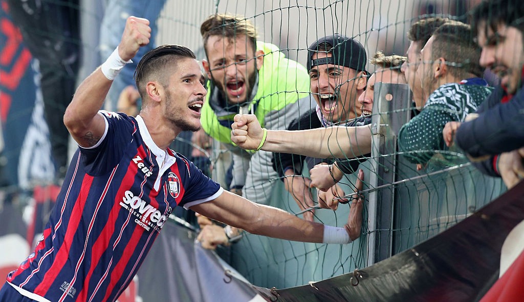 FC Crotone v AC ChievoVerona - Serie A