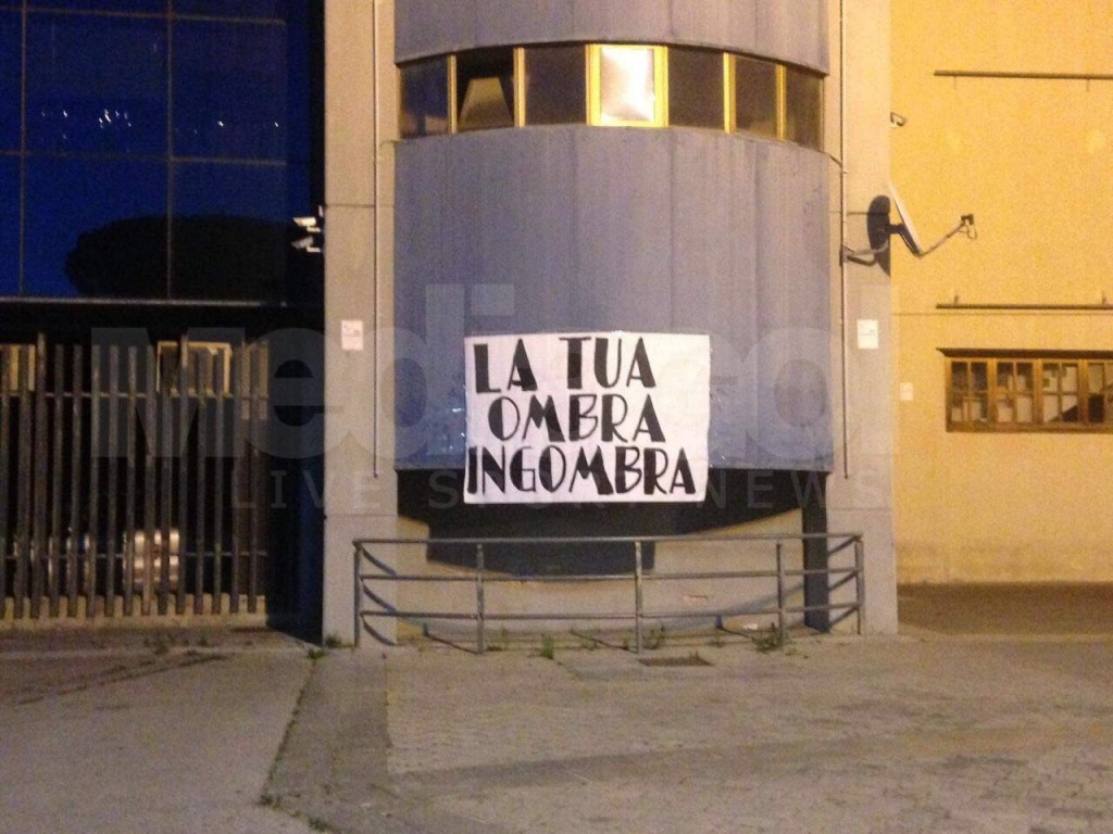 Striscione Stadio Barbera contro Zamparini