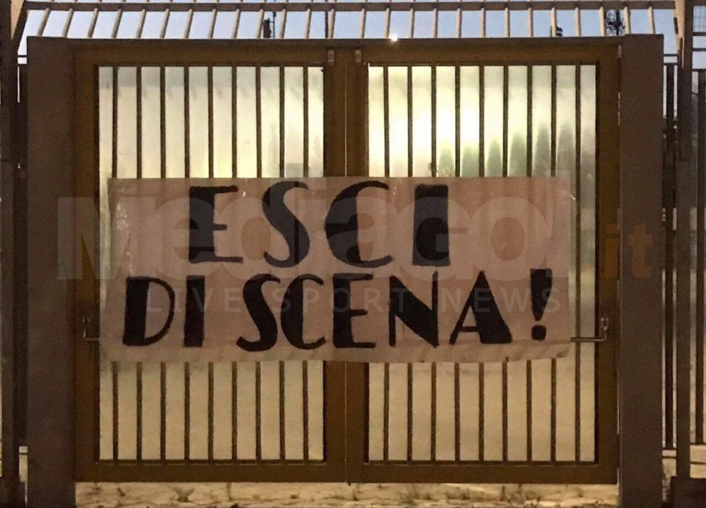 Striscione Stadio Barbera contro Zamparini