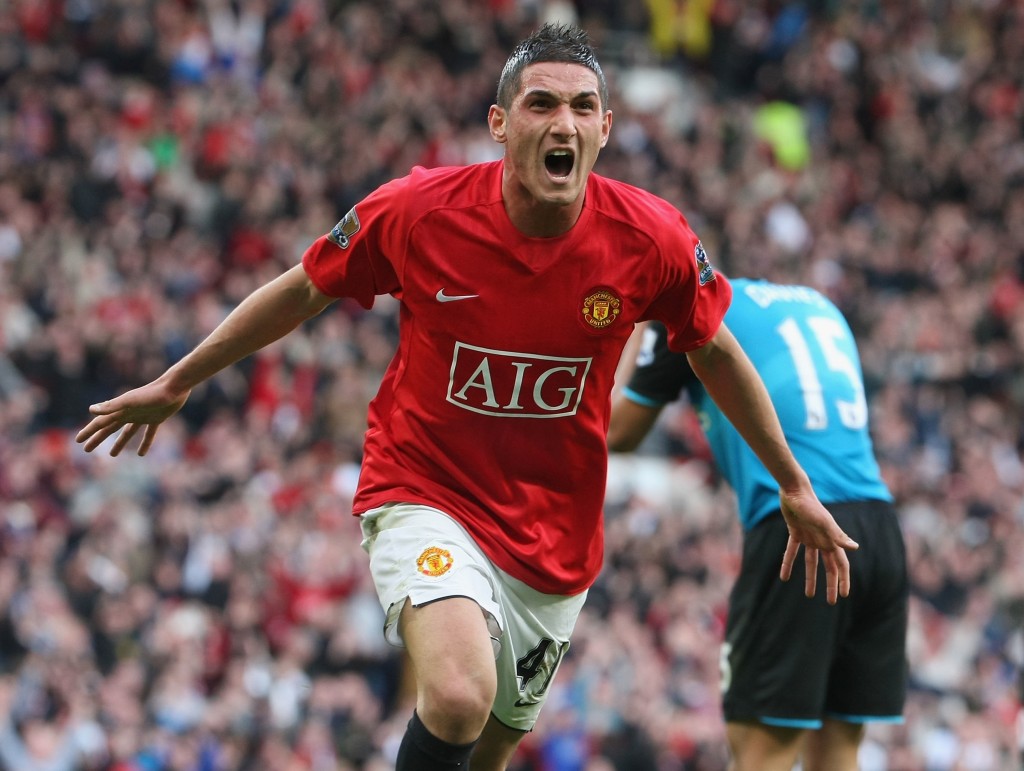 Manchester United v Aston Villa
