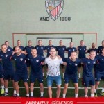 yeray alvarez Athletic Bilbao giocatori rasano a zero cancro
