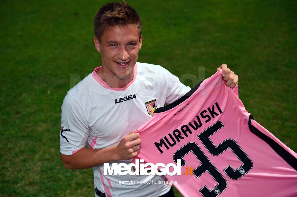 US Palermo Unveils New Signing Radoslaw Murawski