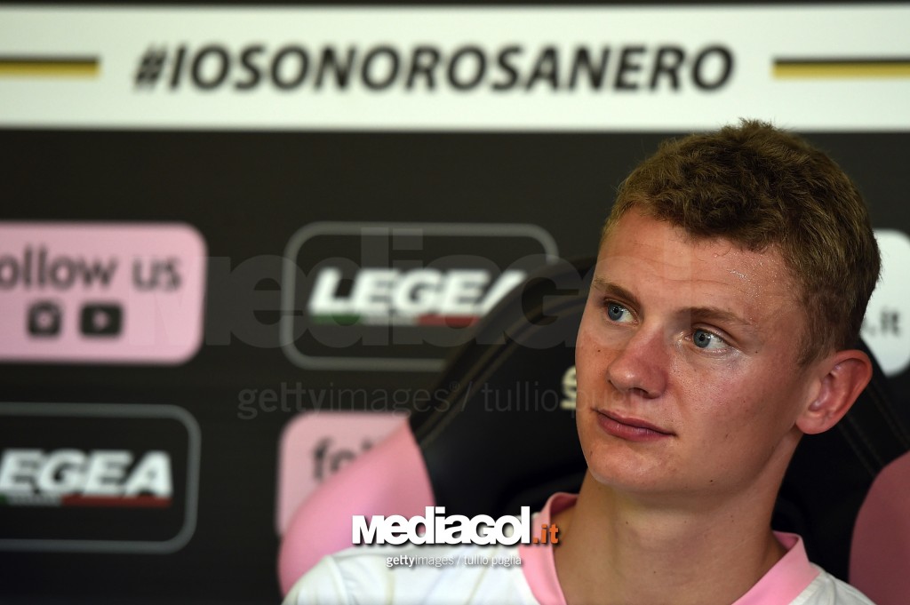 US Citta di Palermo Unveils New Singning Pawel Dawidowicz
