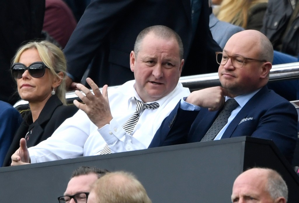 Newcastle United v Barnsley - Sky Bet Championship