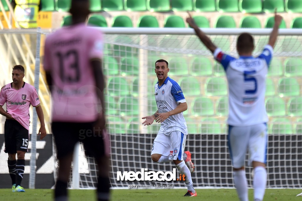 US Citta di Palermo v Novara Calcio - Serie B