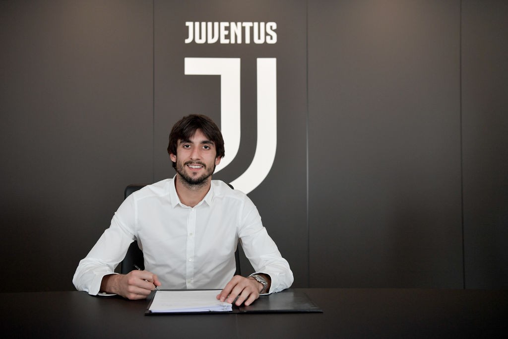 Mattia Perin Signs For Juventus