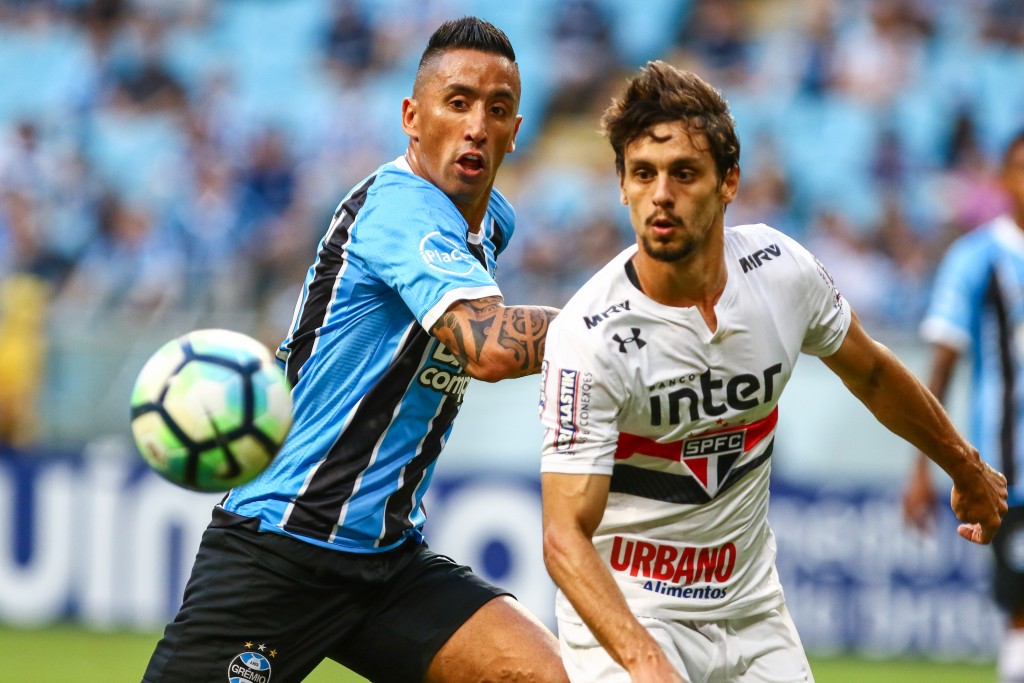 Gremio v Sao Paulo - Brasileirao Series A 2017