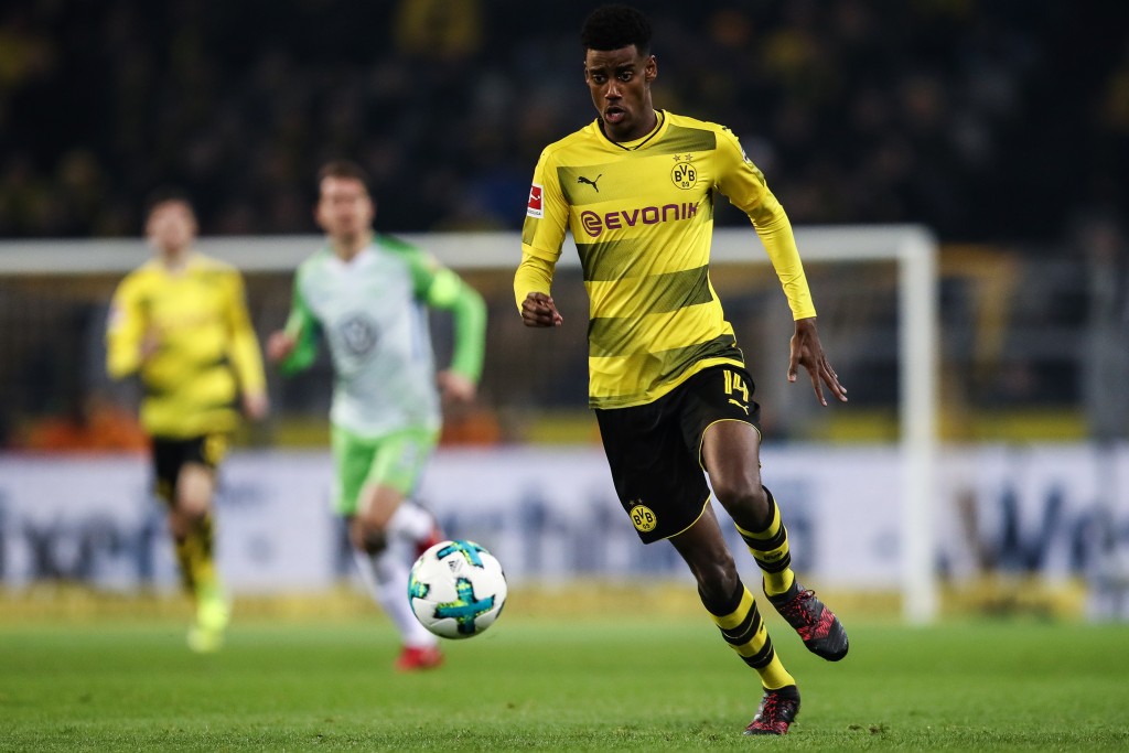 Borussia Dortmund v VfL Wolfsburg - Bundesliga