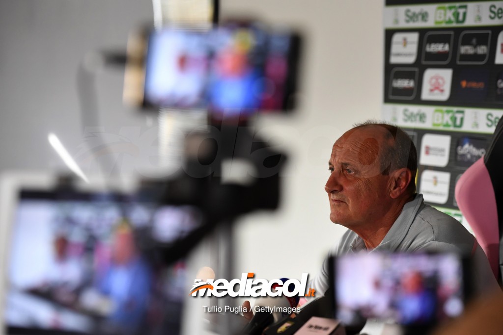 US Citta di Palermo Training Session And Press Conference