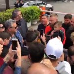de_rossi_incontra_i_tifosi_896