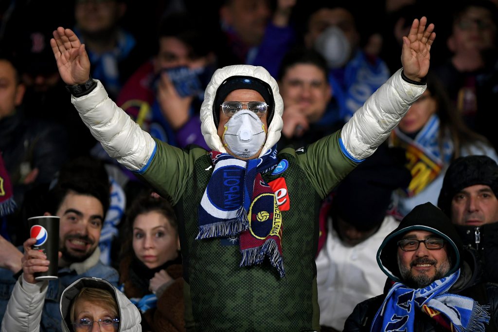 SSC Napoli v FC Barcelona - UEFA Champions League Round of 16: First Leg