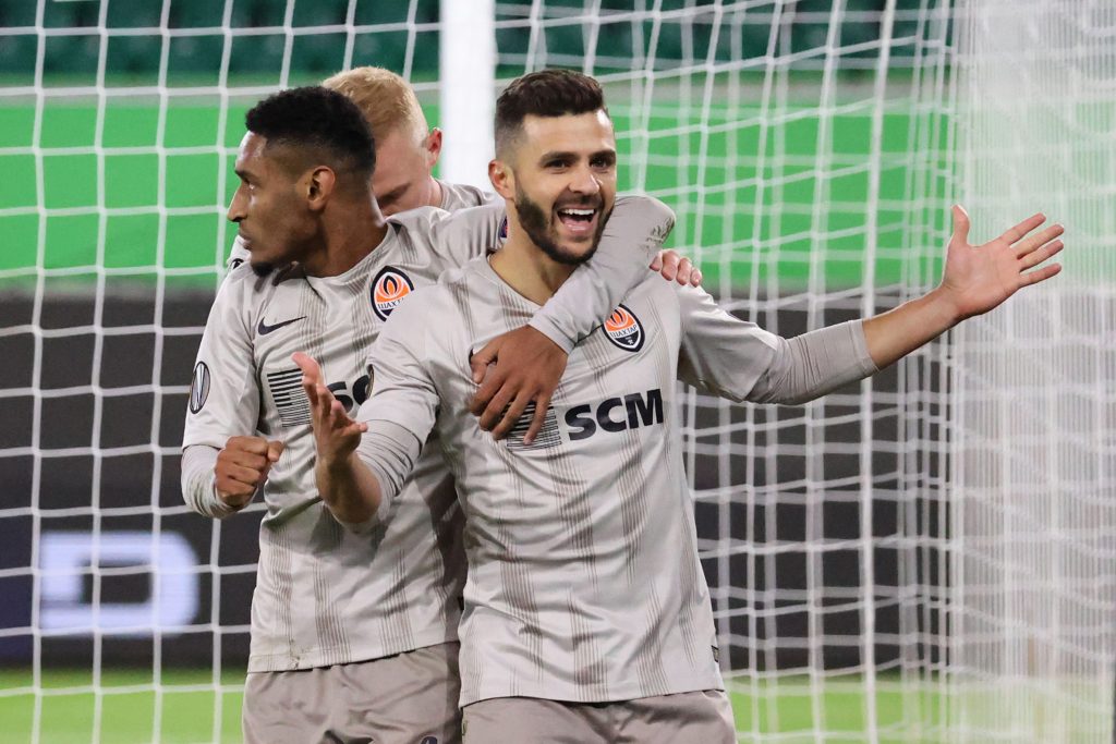 VfL Wolfsburg v Shakhtar Donetsk - UEFA Europa League Round of 16: First Leg