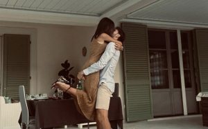 08F87F2B-6AD1-4FDB-96AD-6DEA39496543