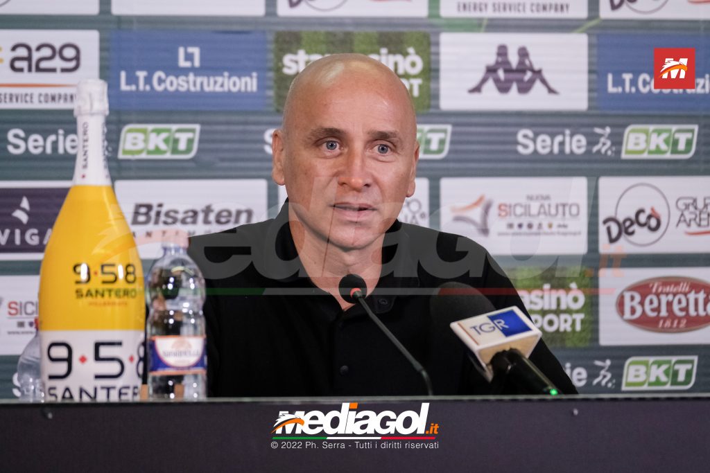 corini conferenza