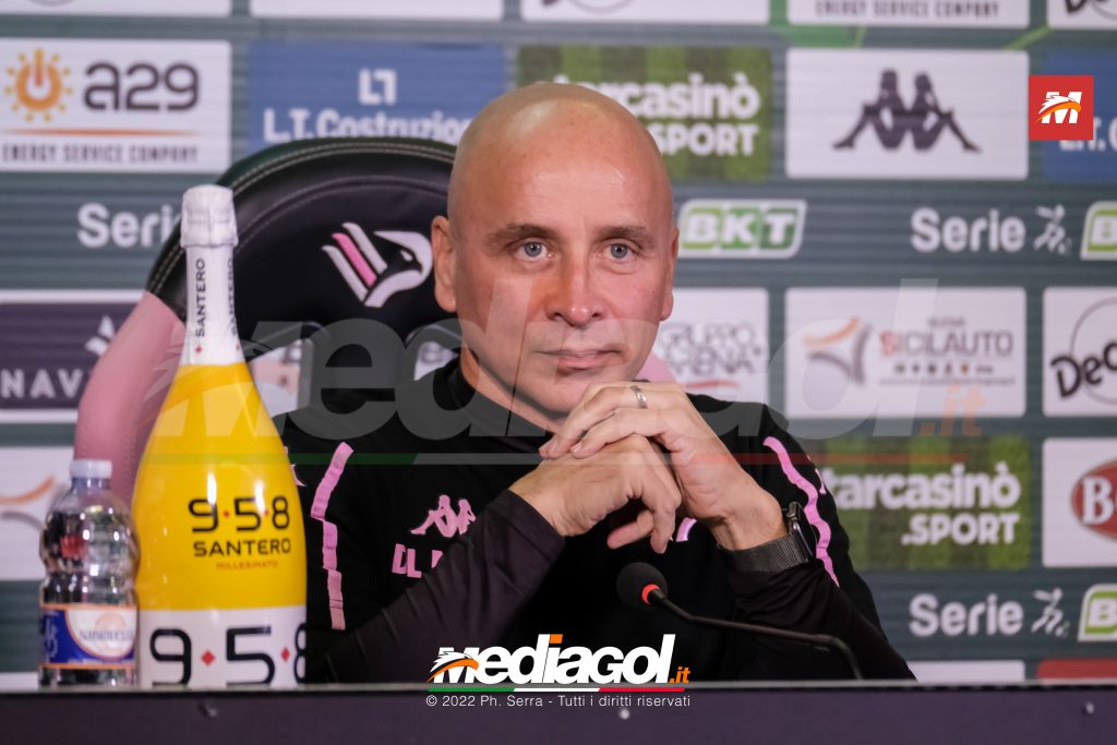 corini conferenza