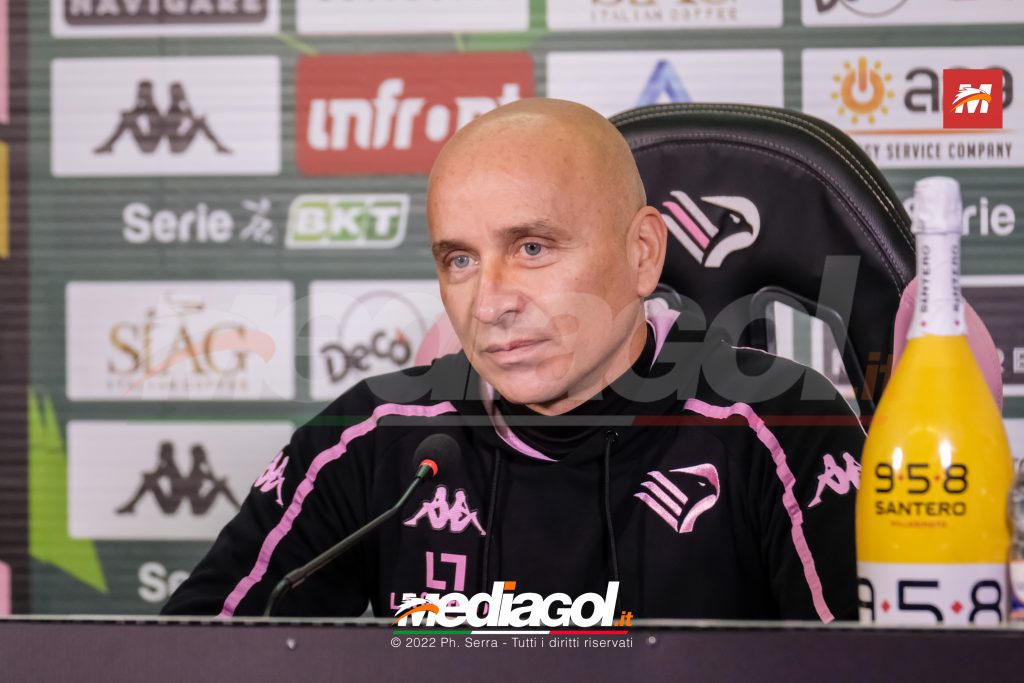 corini conferenza