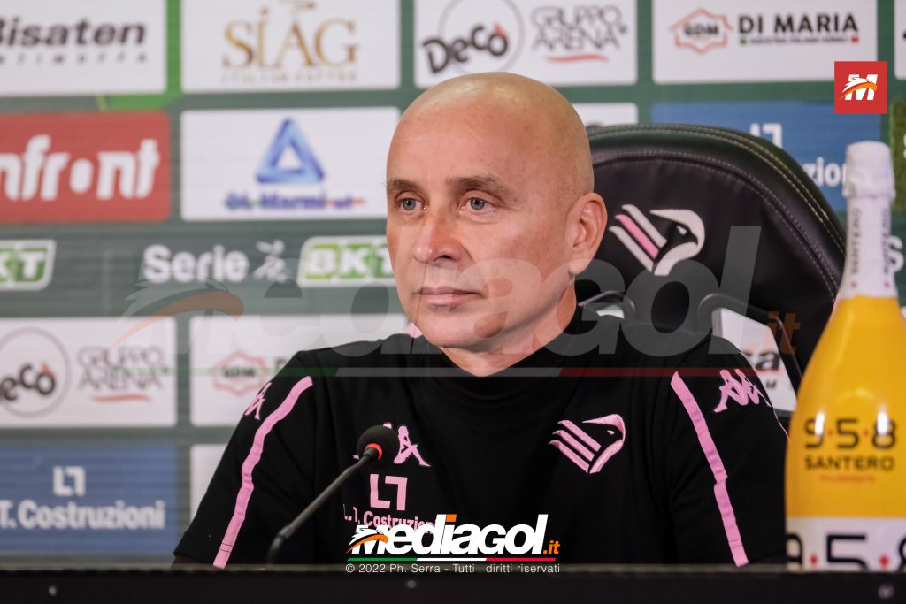 corini conferenza