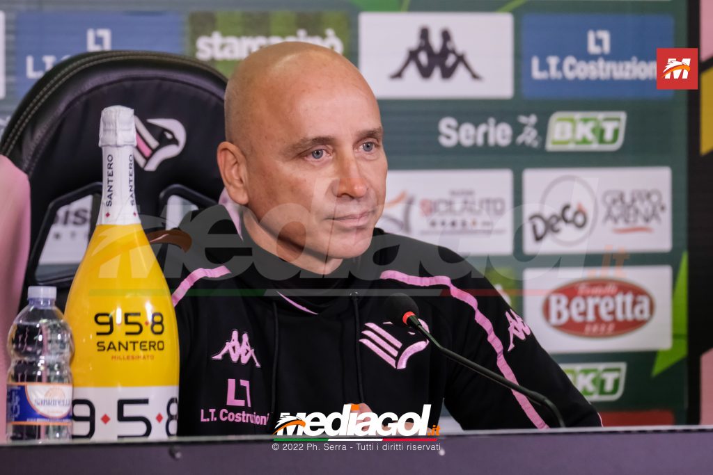 corini conferenza