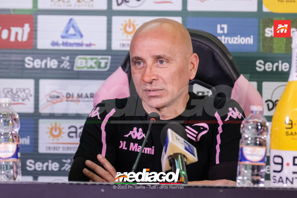 corini conferenza