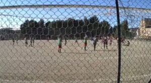 arbitro aggredito