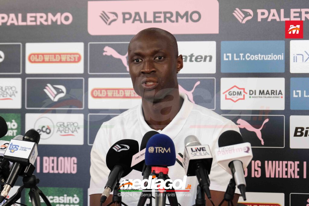 gomis conferenza