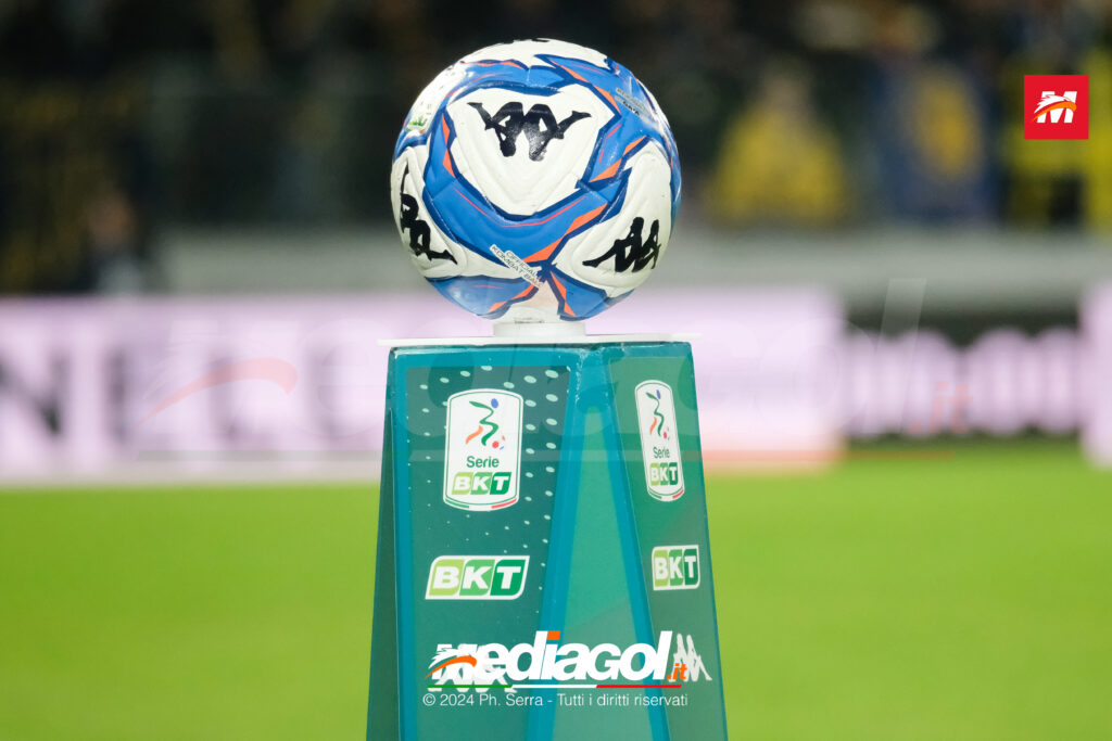 pallone serie b 24/25