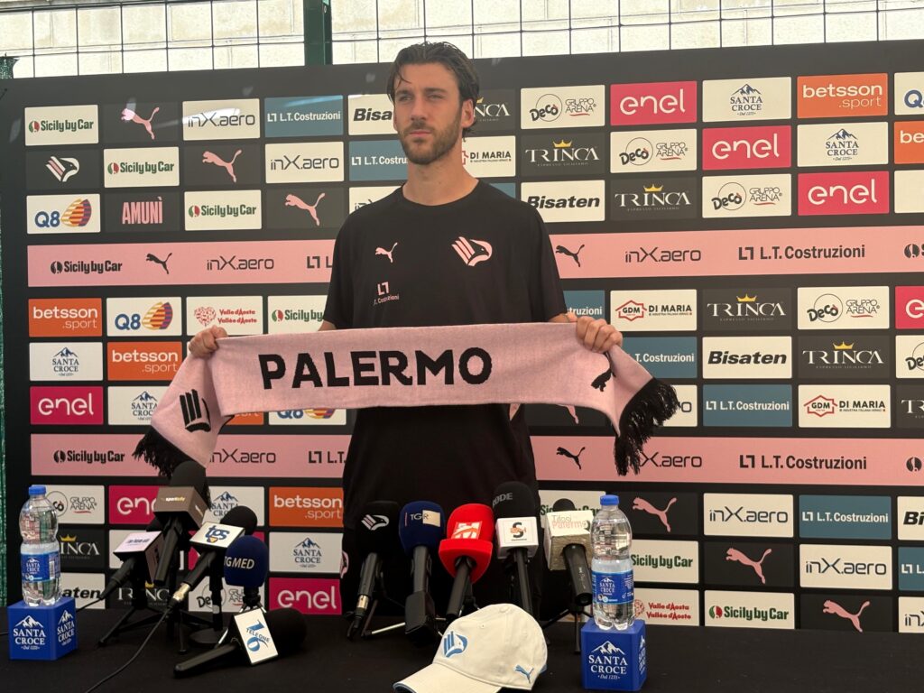 Conferenza stampa