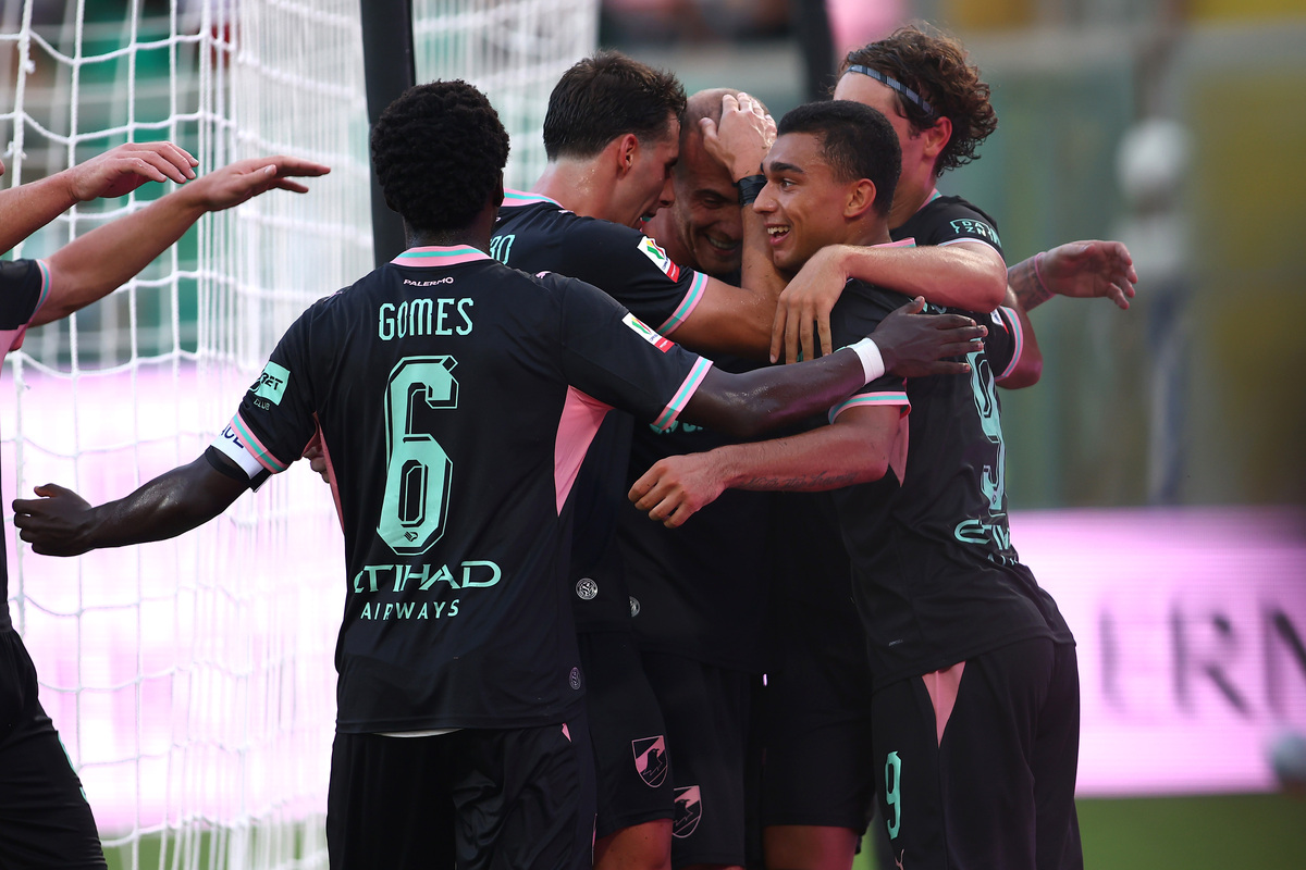 Palermo FC v Mantova 1911 - Coppa Italia
