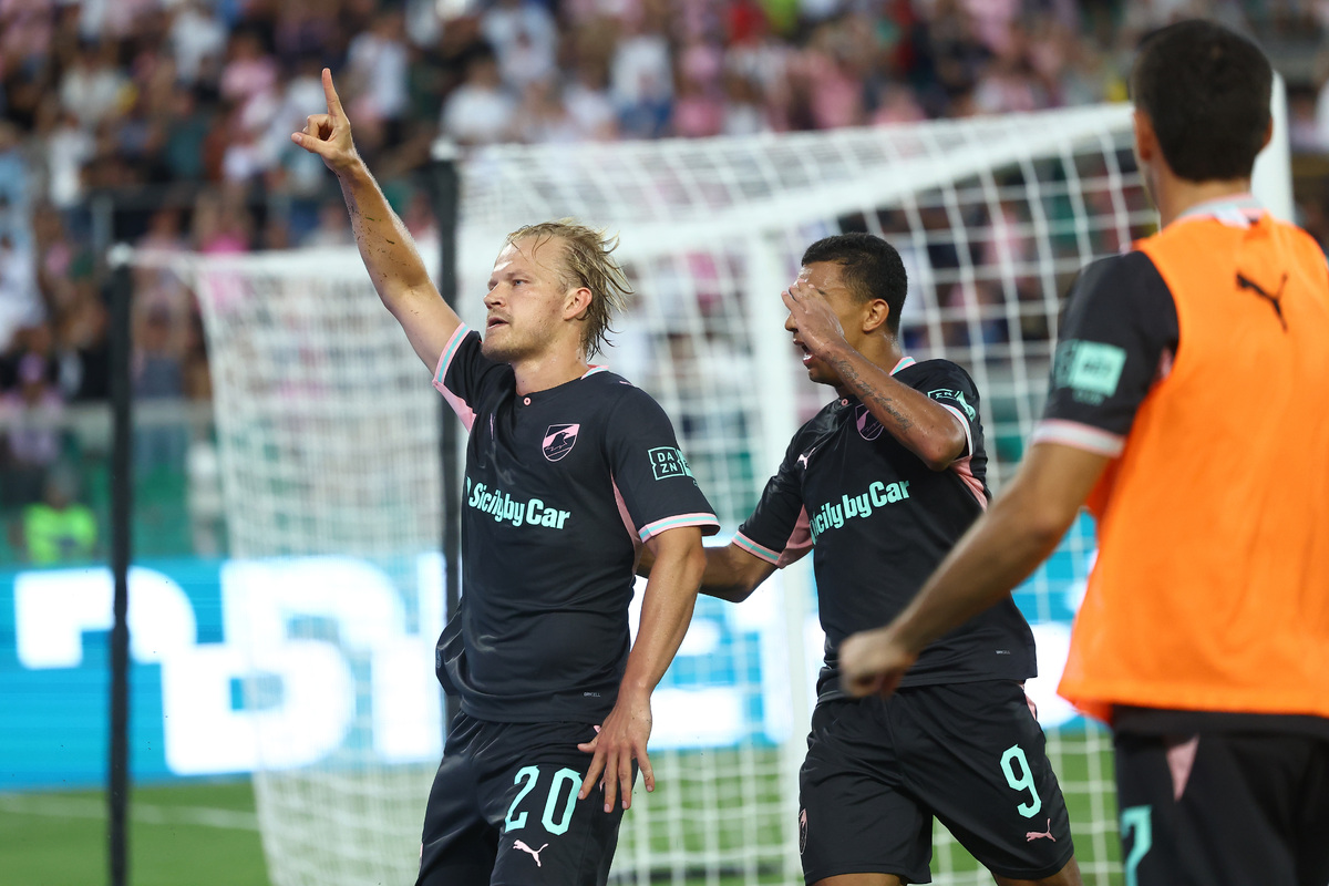 Palermo FC v Mantova 1911 - Coppa Italia